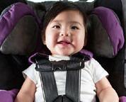 购买宝宝专用的汽车安全座椅